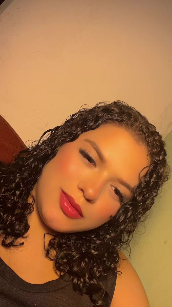 @Vitória Mattoso