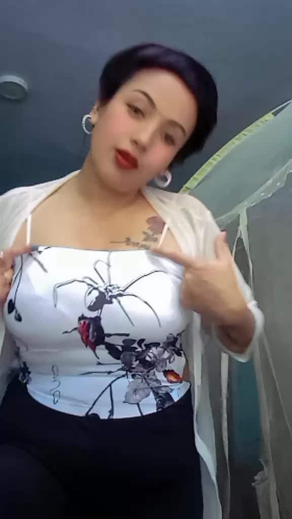 @queen