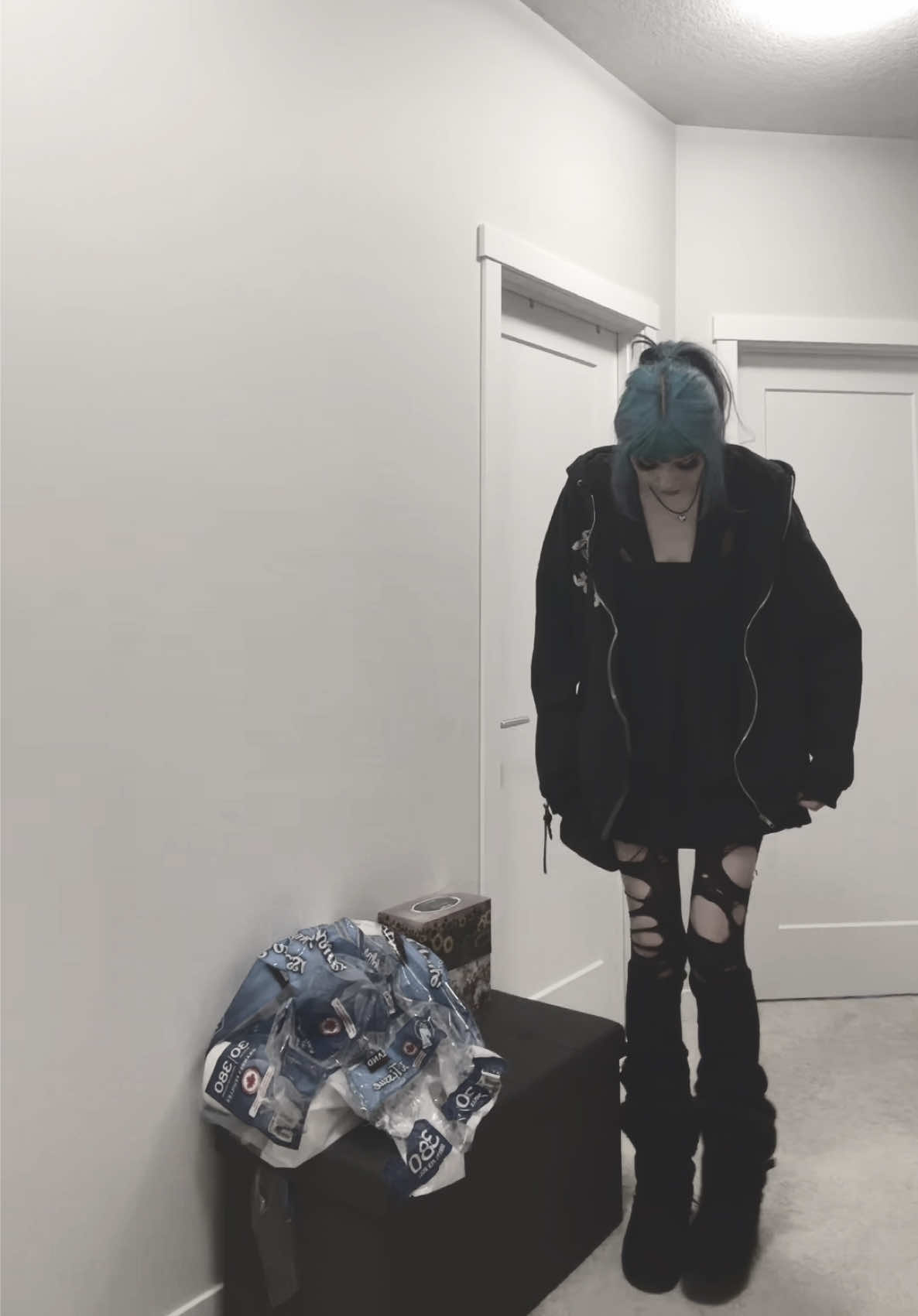@⟡