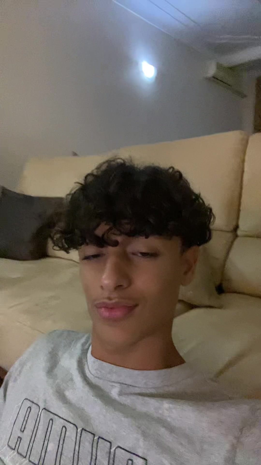 @علي