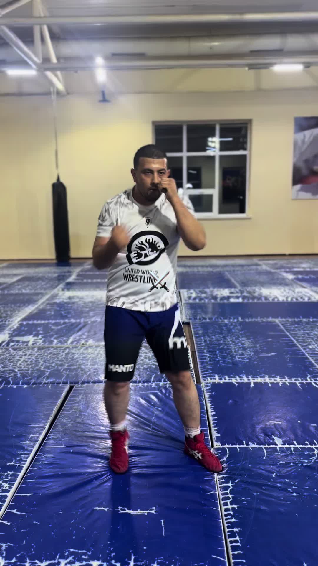 @WAKO BUZMEIN KICKBOXING CLUB