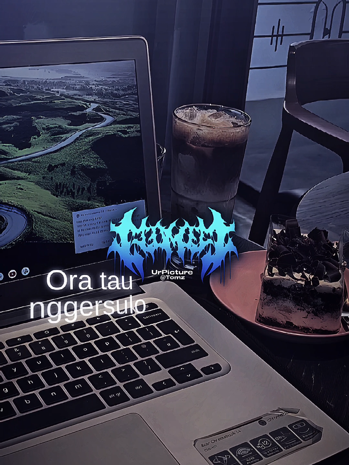 @Tomz 𝙏𝙚𝙢𝙥𝙡𝙖𝙩𝙚