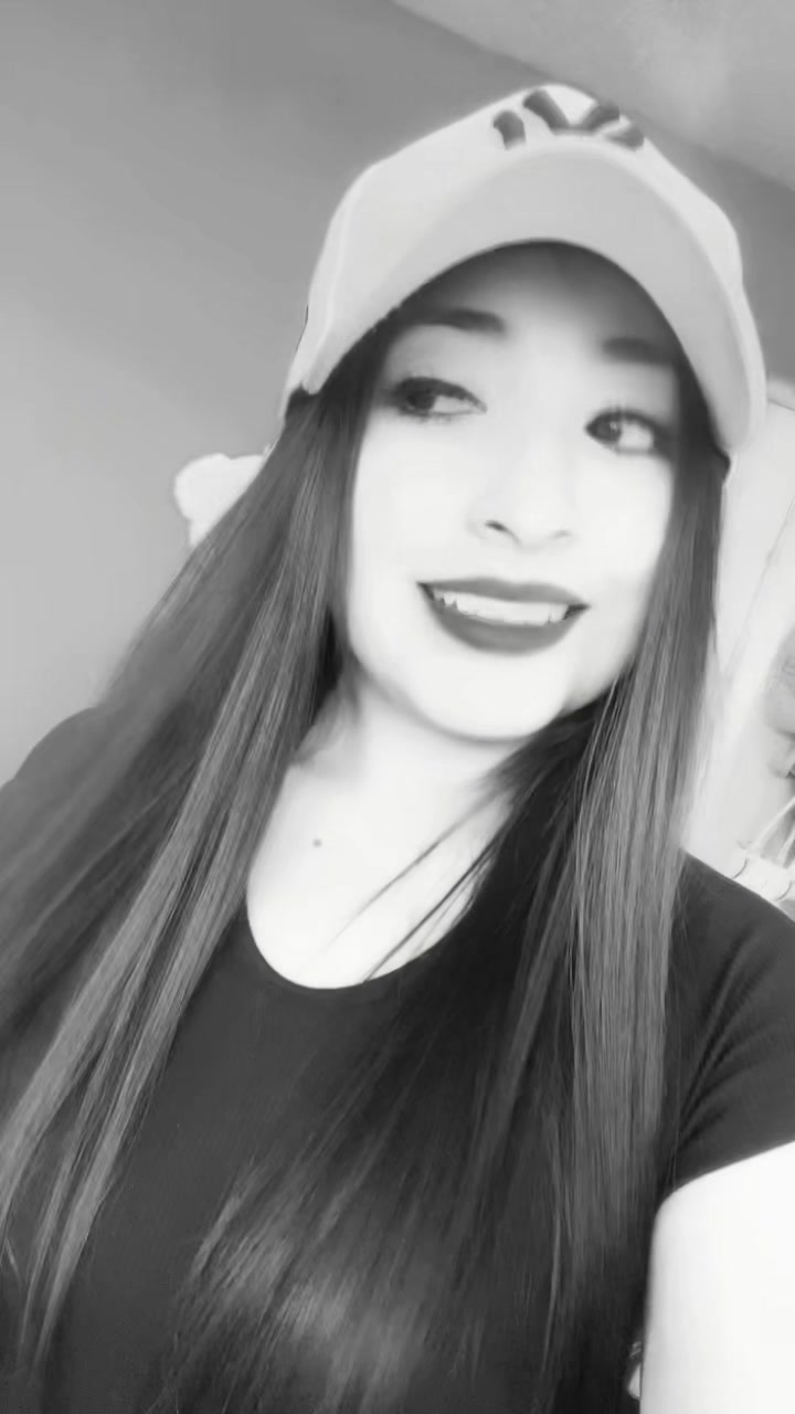 @Valeria Rivera👑🤍
