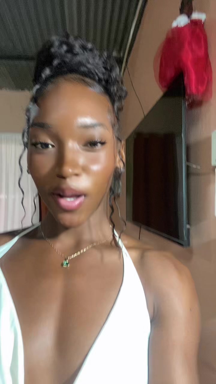 @ELIBETH🐩🤍