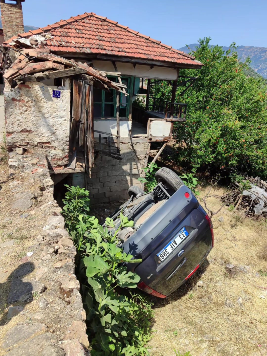 @Ahmet Baran Konuş