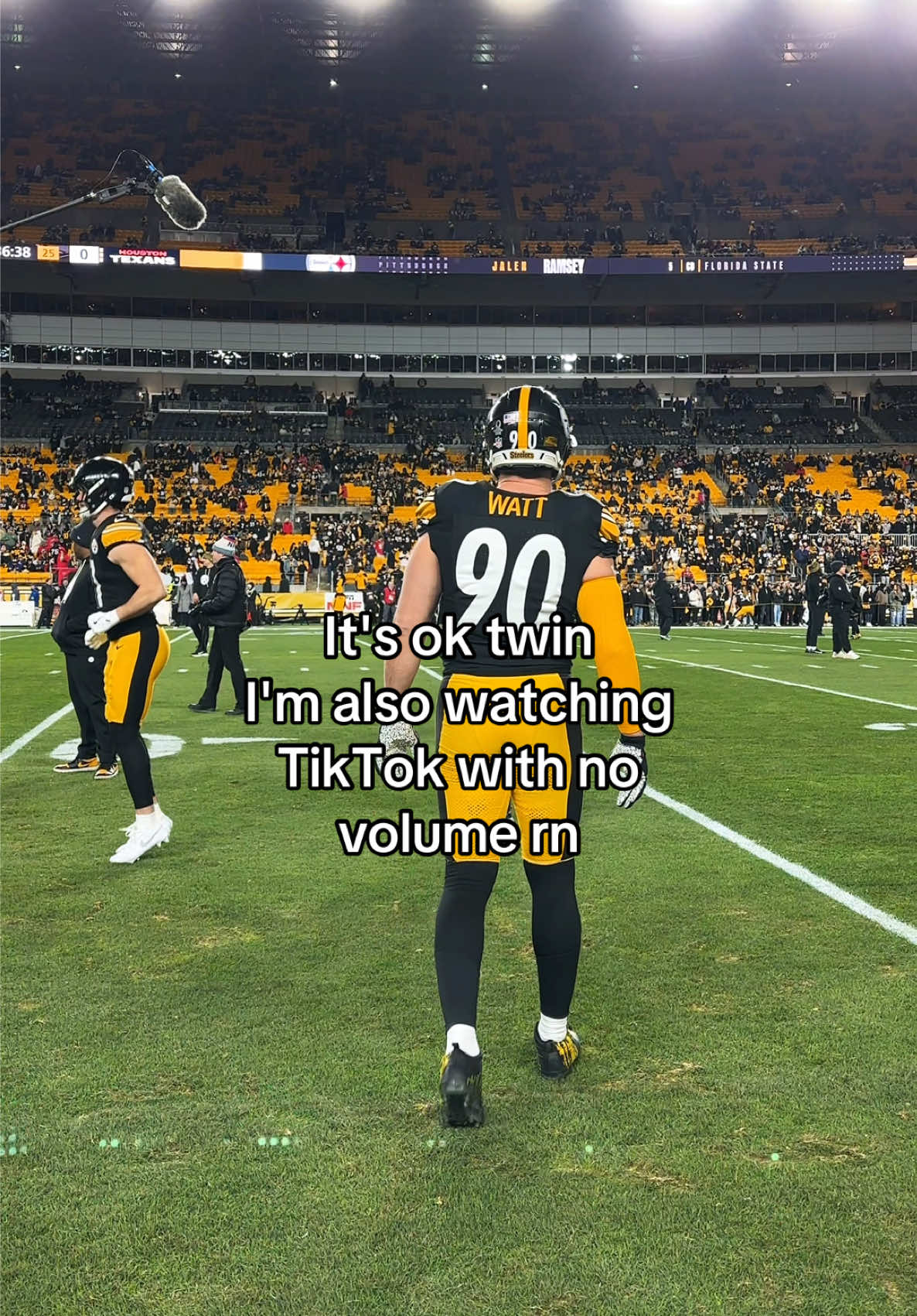 @Pittsburgh Steelers