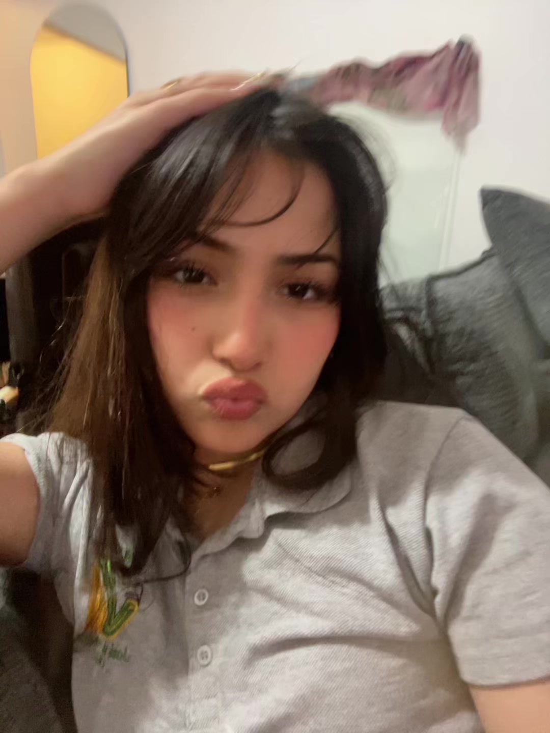 @️