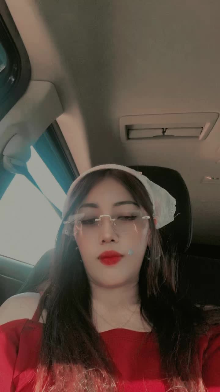 @𝑵𝒐𝒗𝒊𝒕𝒂 𝒑𝒖𝒕𝒓𝒊.🥀🐛