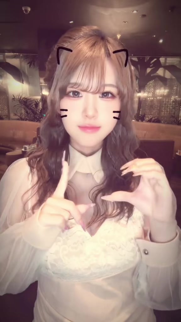 @なぎ