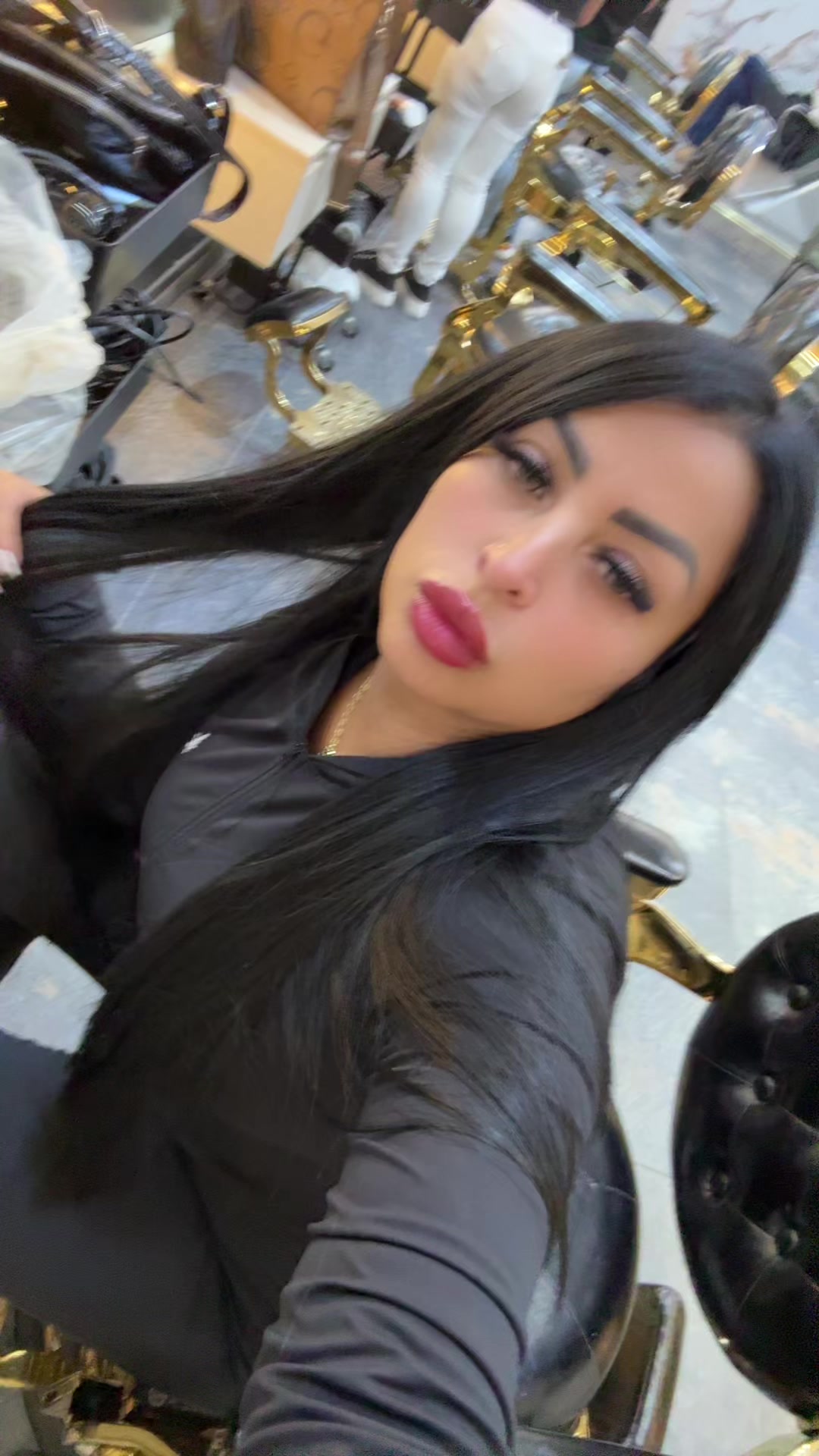 @Nena