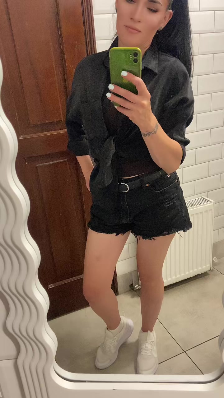 @Alyona 0780