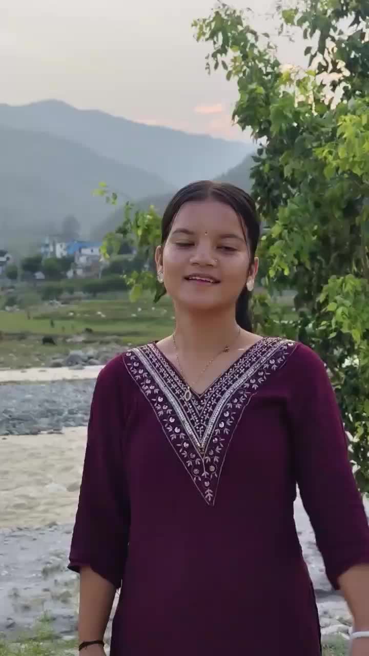 @dipikey4