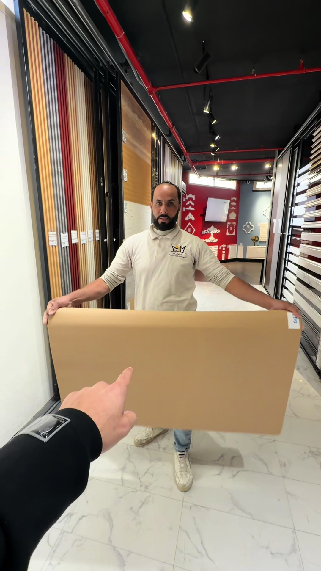 @شركة أبراج التاج للديكور 🏛️🪚