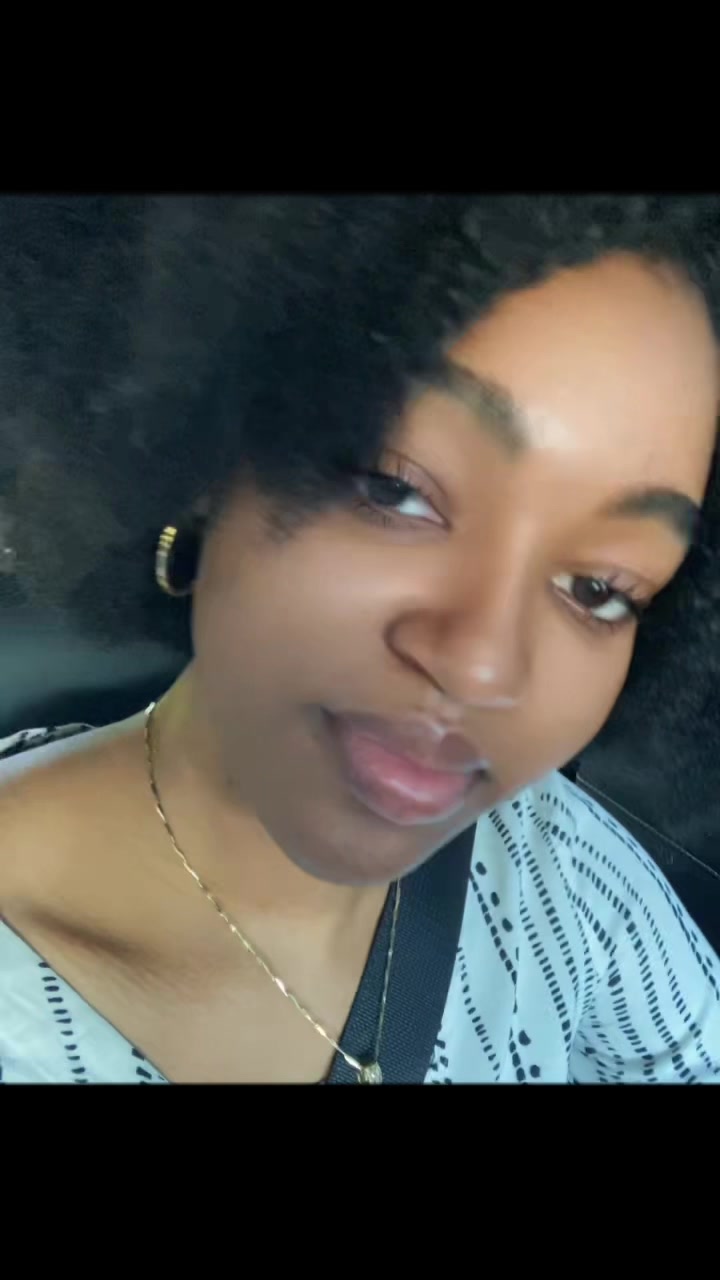 @Lolo22 😍🇭🇹