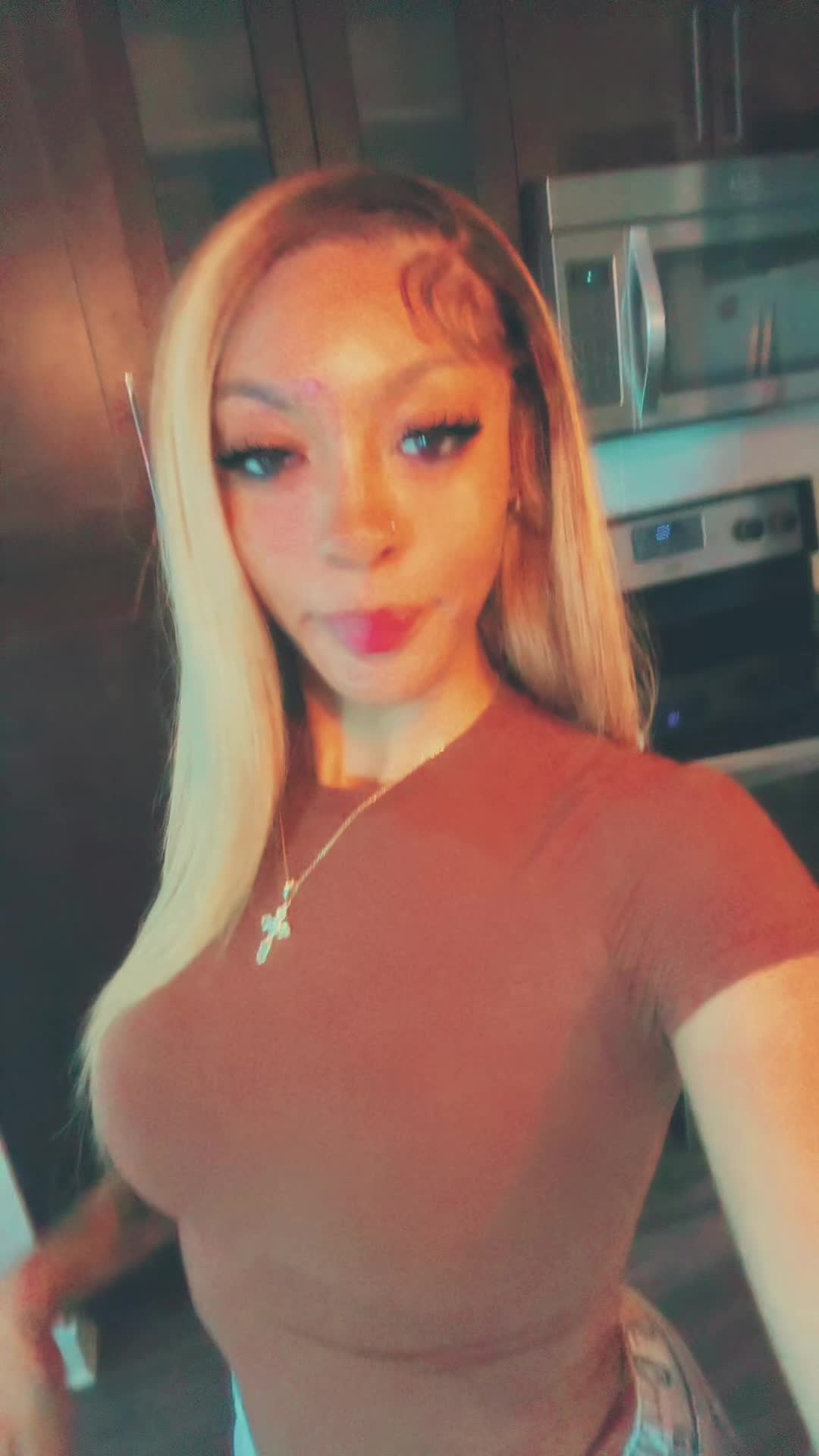 @__Diorbae__