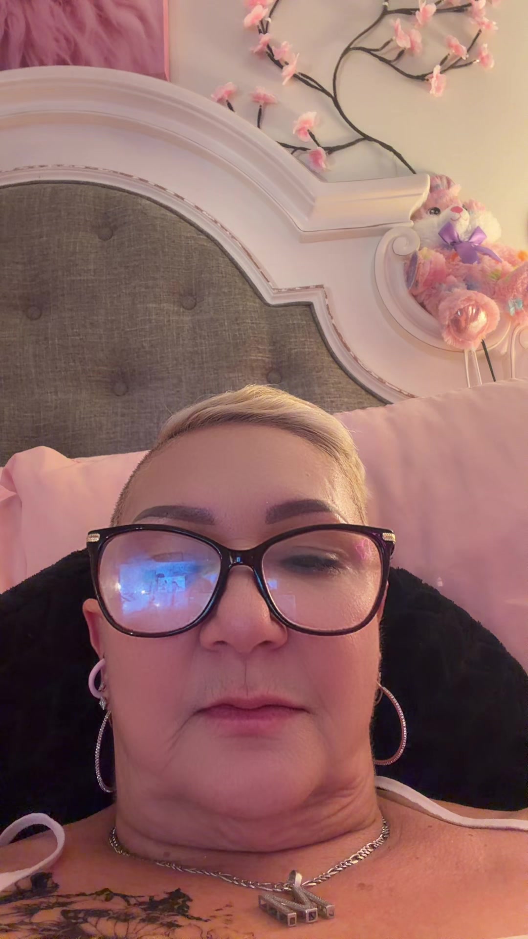 @mamanoemi