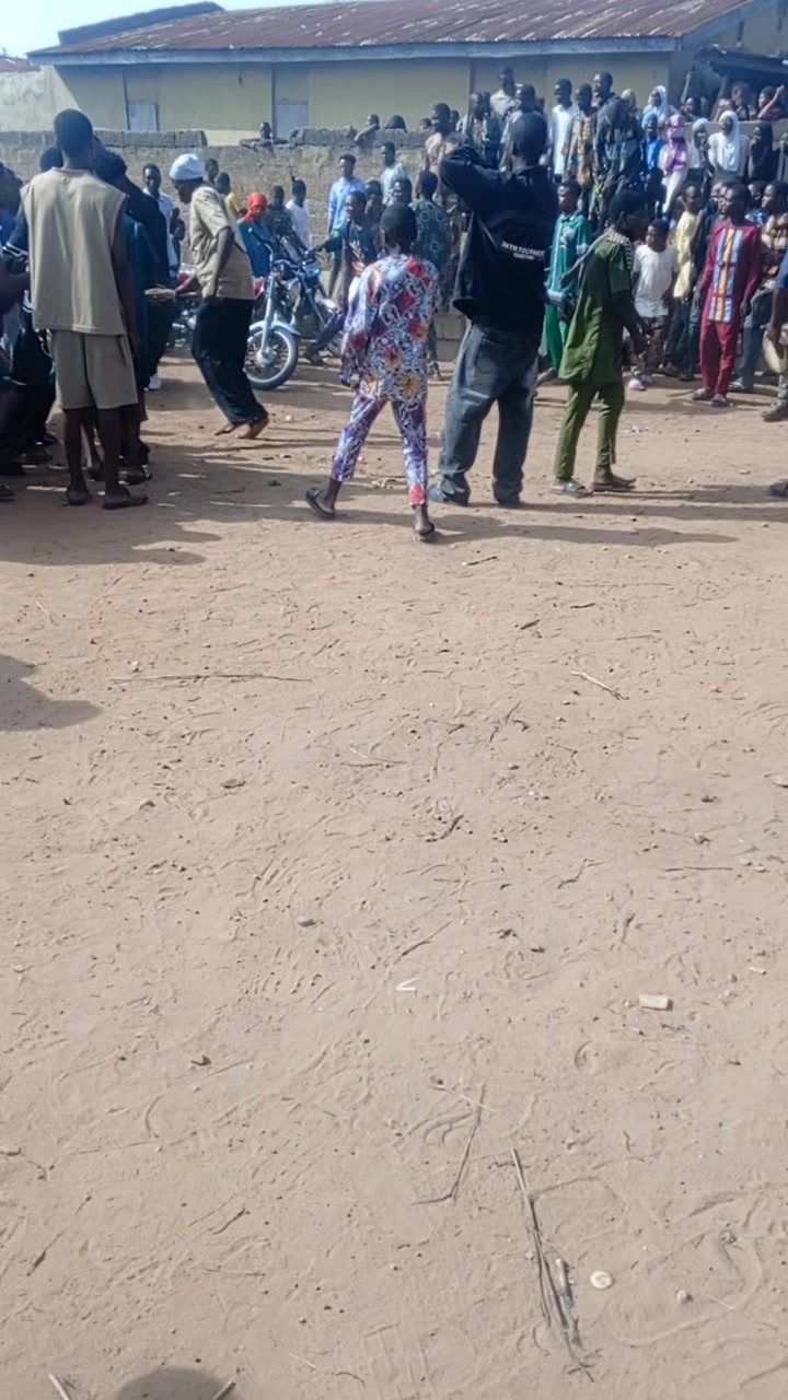 @AYINLA OGUN✌️OMO BALOGUN☠️