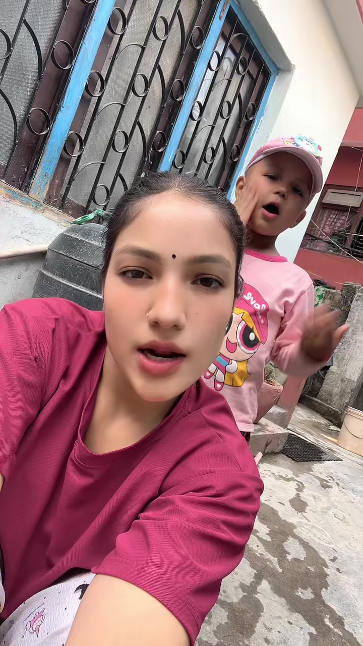 @🅱️ina Khadka✨💫❤️