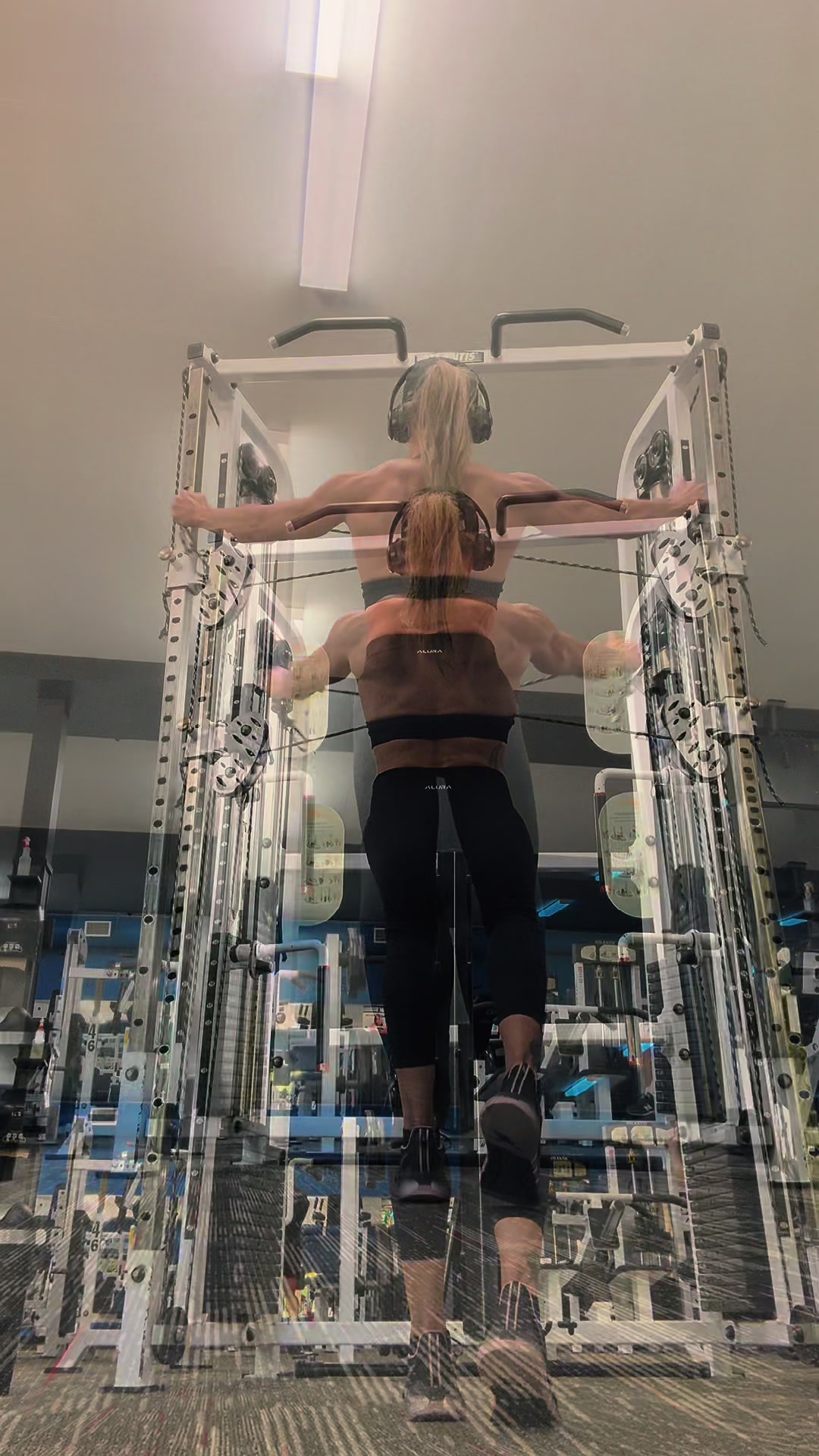@shelleymorrisbell IFBB PRO