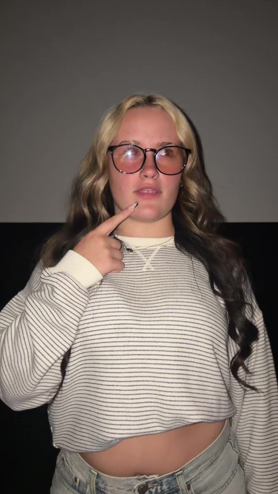 @𝐭 𝐚 𝐲 𝐥 𝐨 𝐫