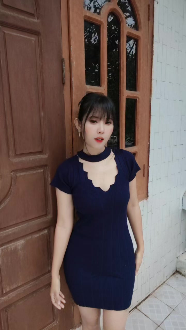 @Hnin Htet Aung