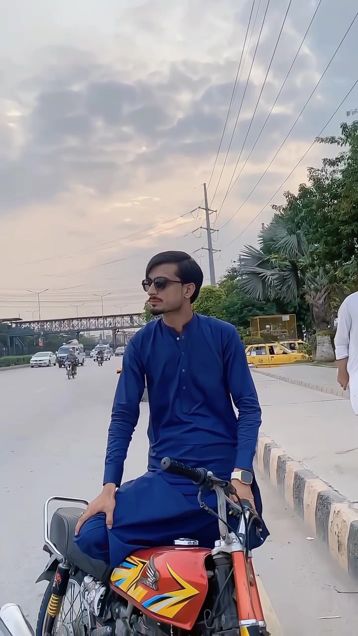@Sanan Khan547