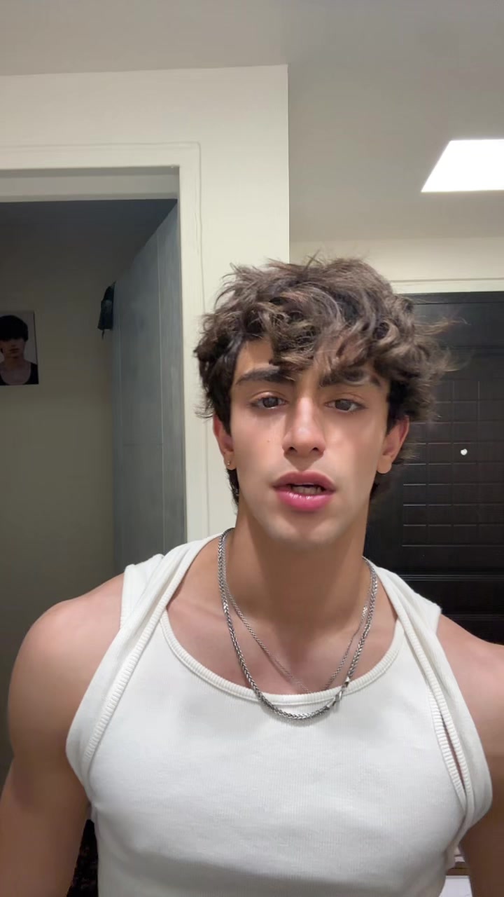 @Abollez