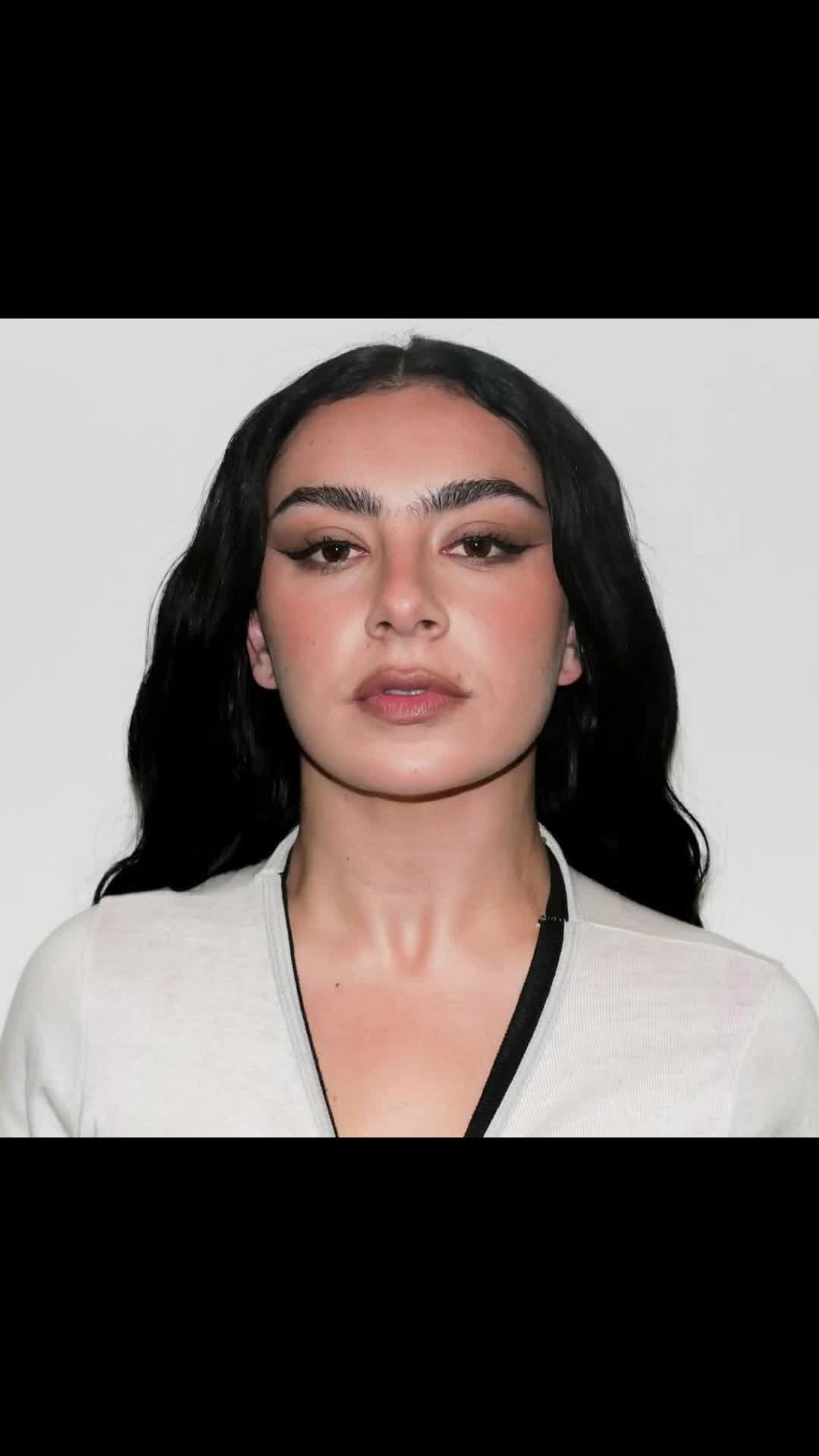 @🐣 ⁷