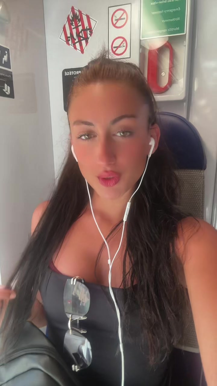 @Luxaiah