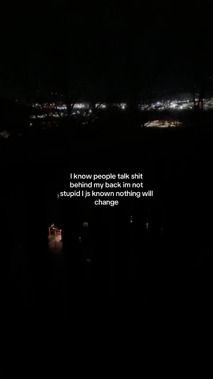 @???