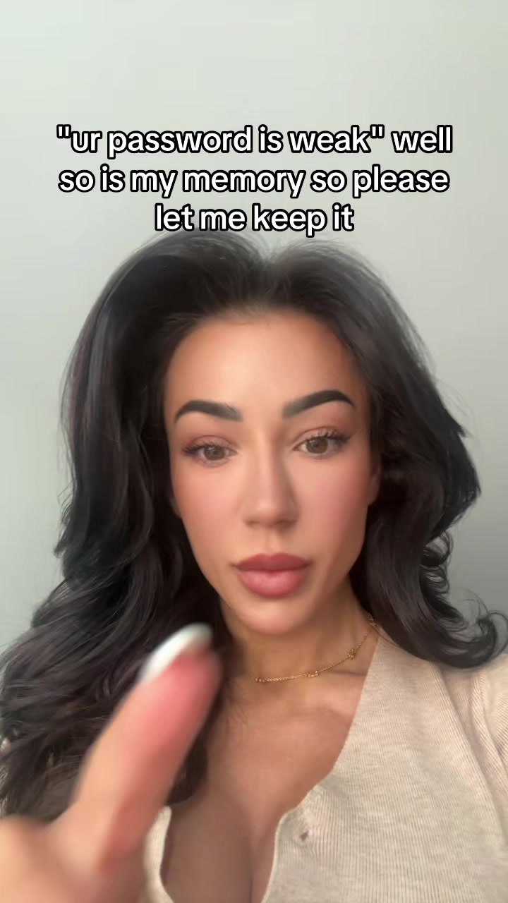 @SonyaBil