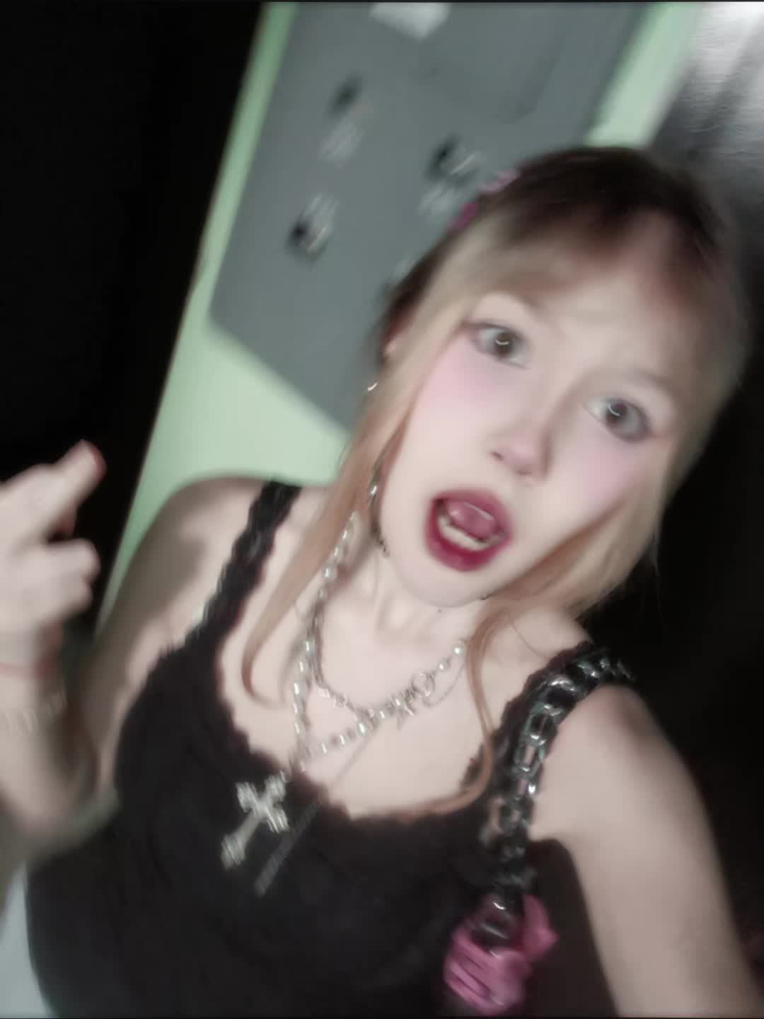 @сонечка💗🌸