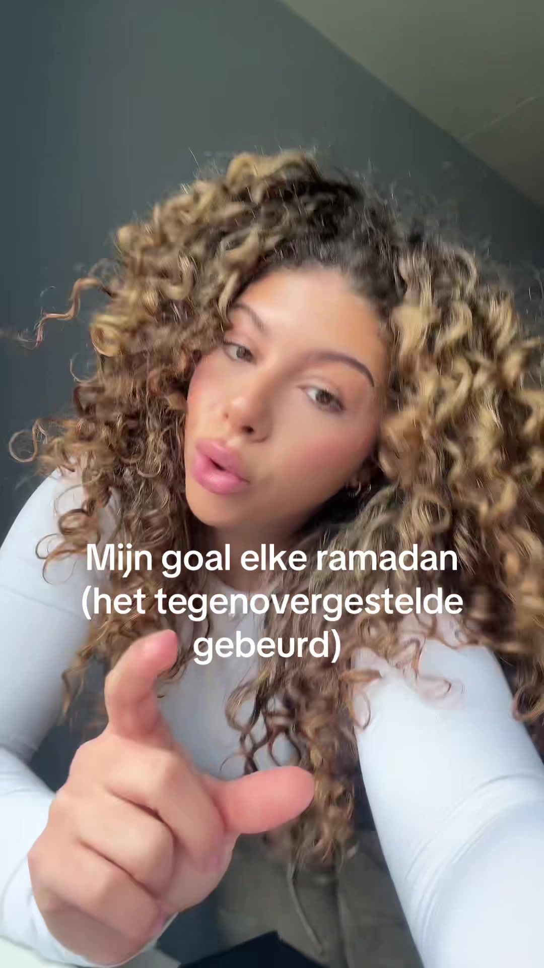 @ZAHRA SORAYA G