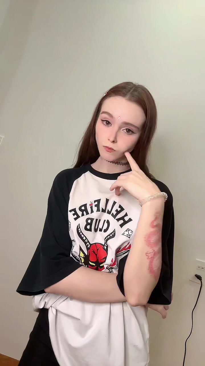 @𓆩𝘔𝘢𝘳𝘮𝘢𝘪𝘥𓆪🧜🏼&zwj;♀️