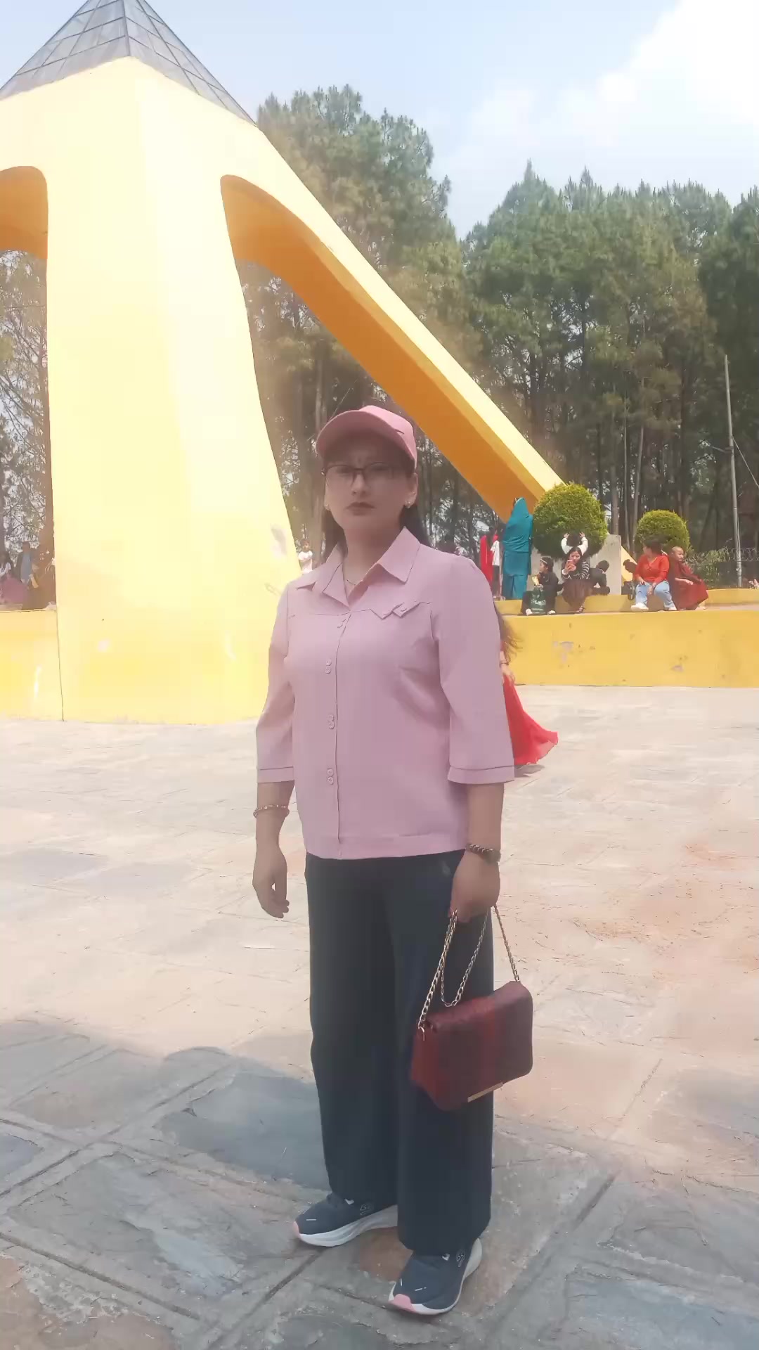 @Kalalama95
