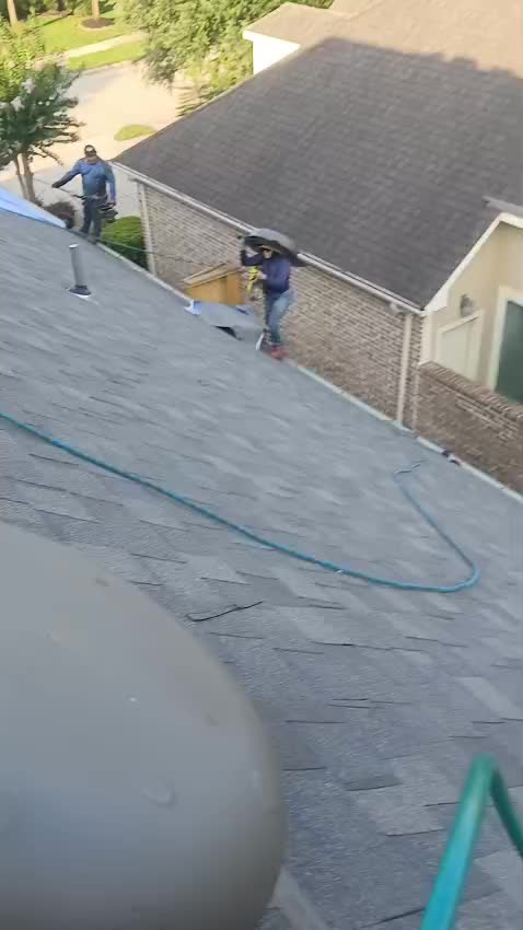 @Lucy🇲🇽👷♀️