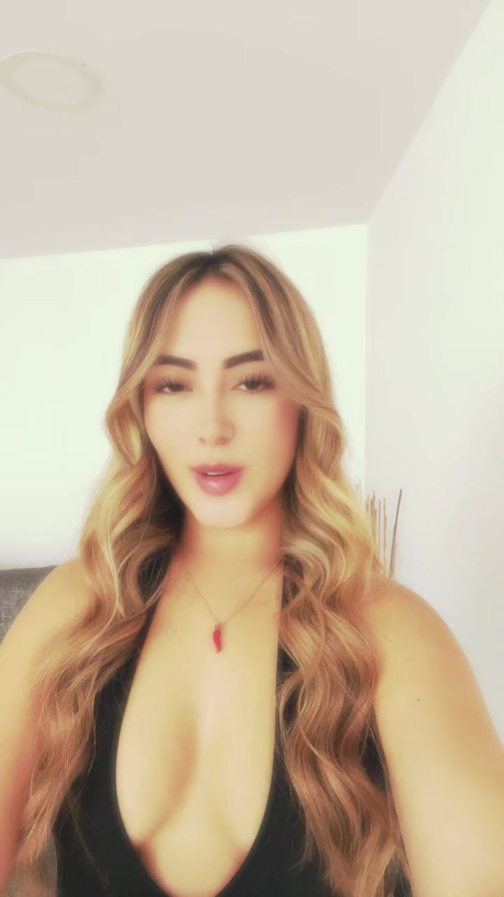 @Laura valencia