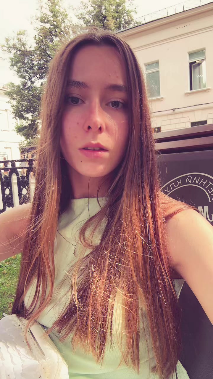 @alexxxandra