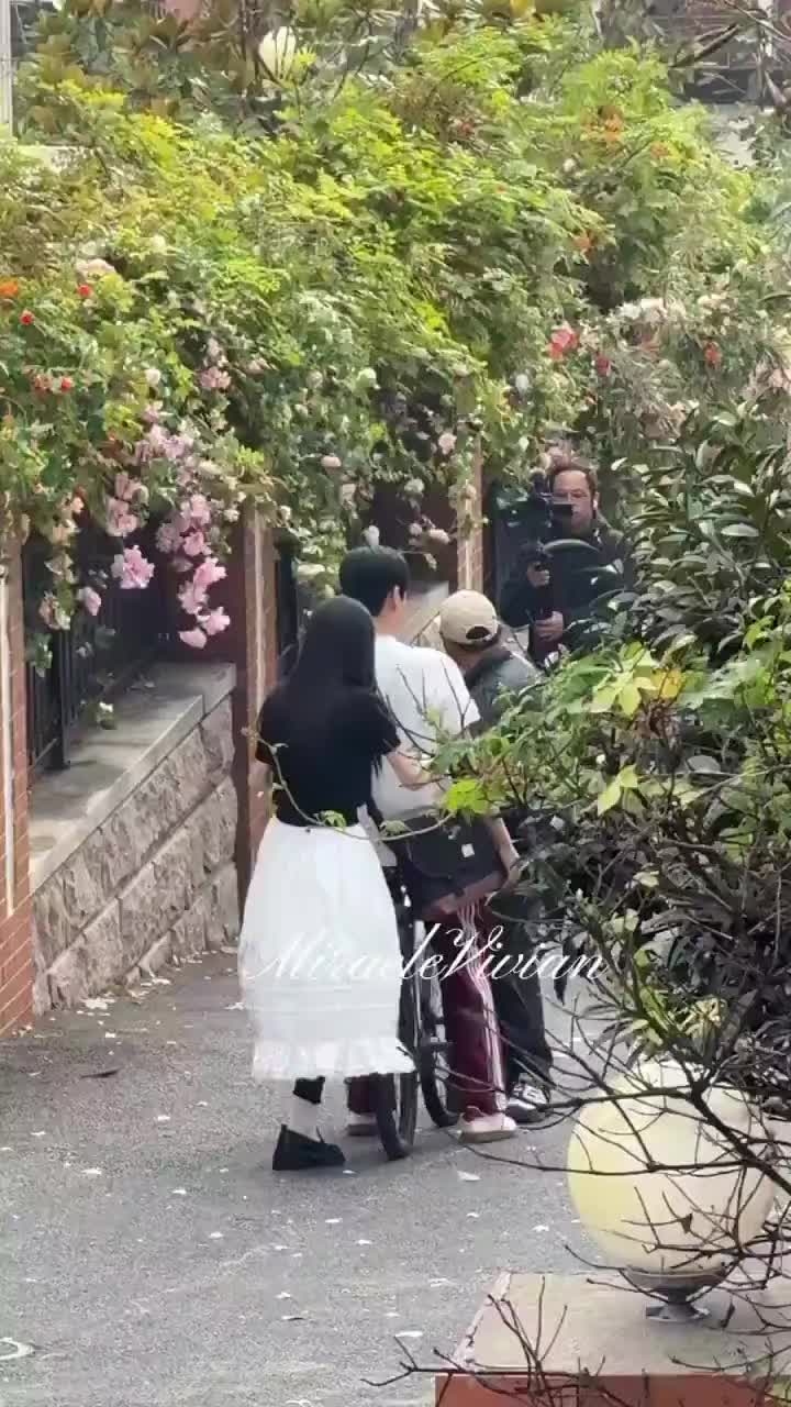 @xw