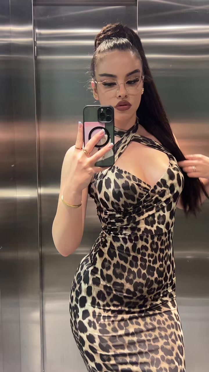 @𝑽𝒂𝒍𝒆💋