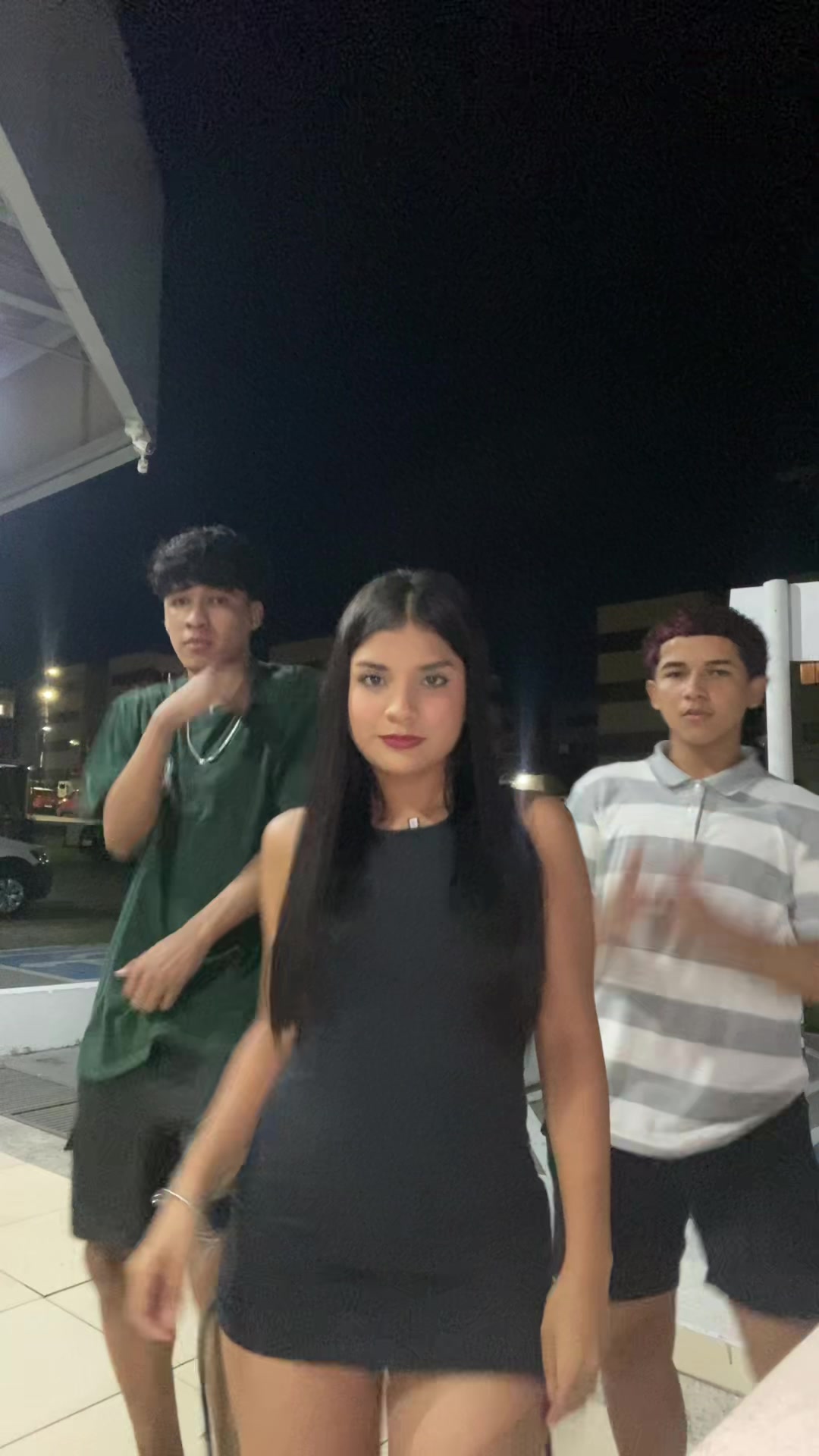 @𝐴𝑔𝑎𝑡𝑎 𝐵𝑟𝑖𝑐𝑒𝑛𝑜