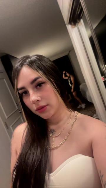 @Genesis Villa699