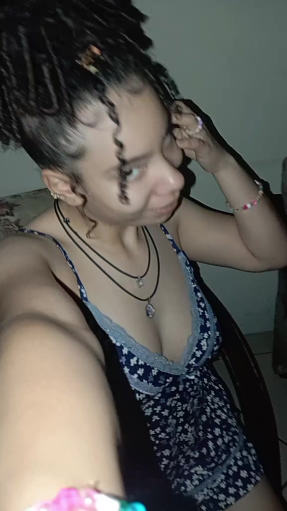 @Vivi Estrela ๐๐ซ