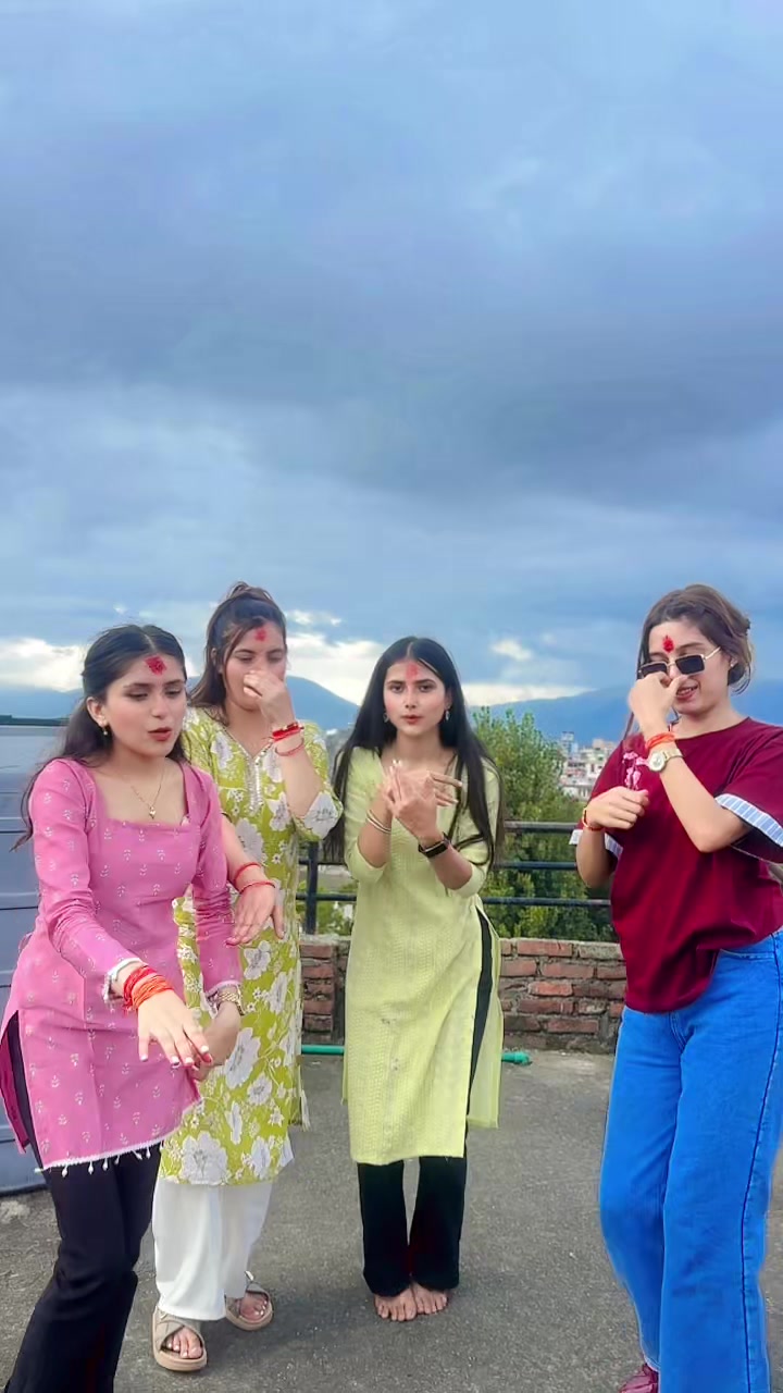 @Pratiksha Bhusal 🎀
