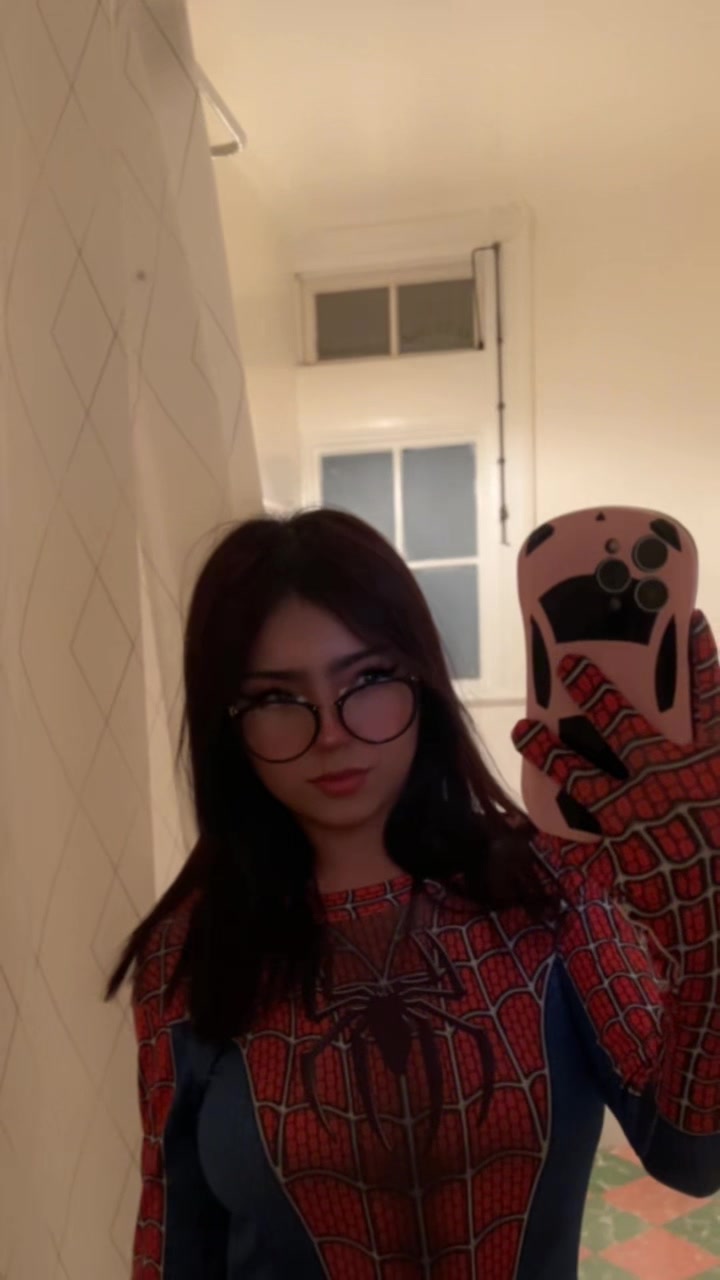 @badkabbronna_