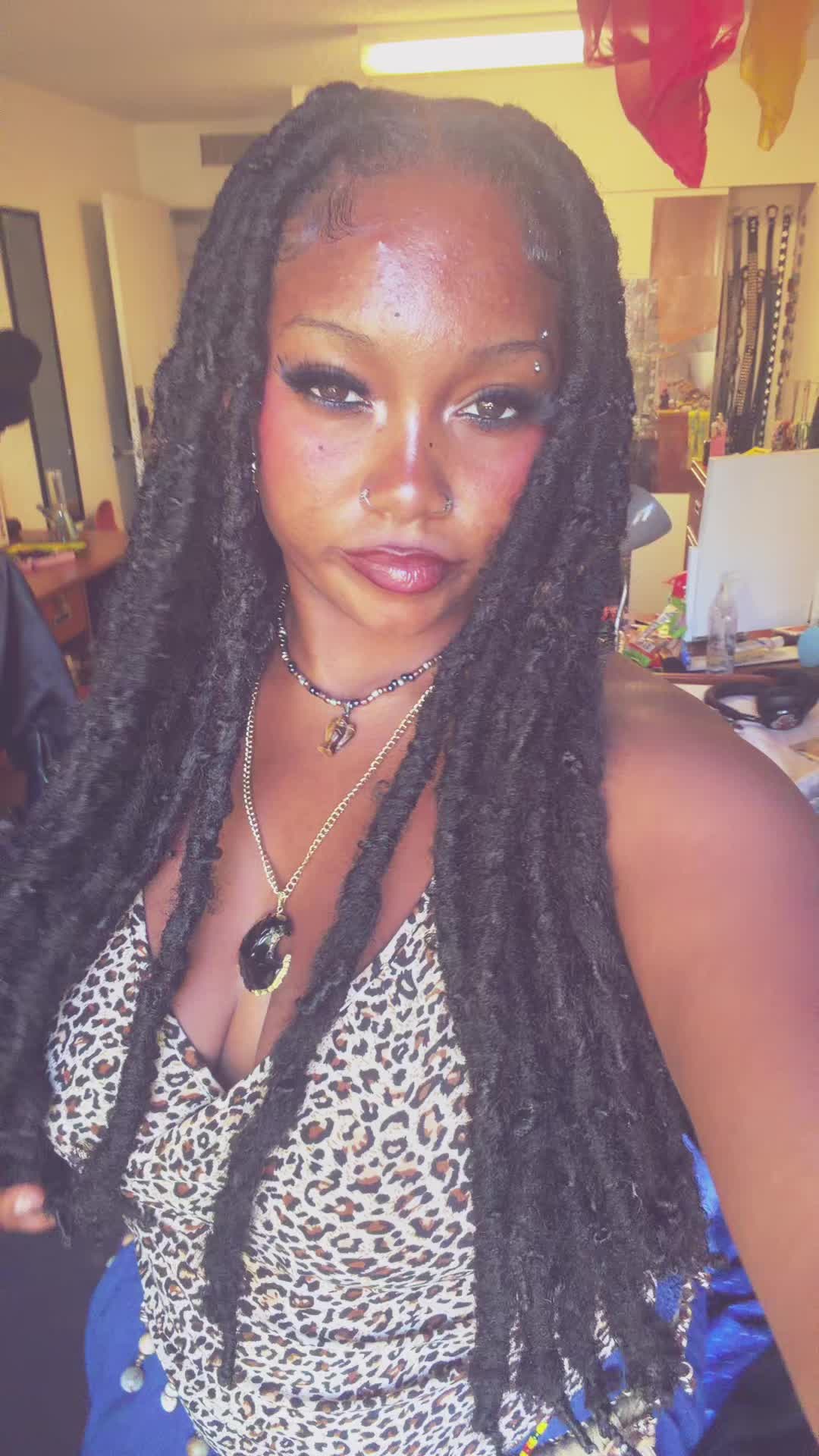 @infinity_bee