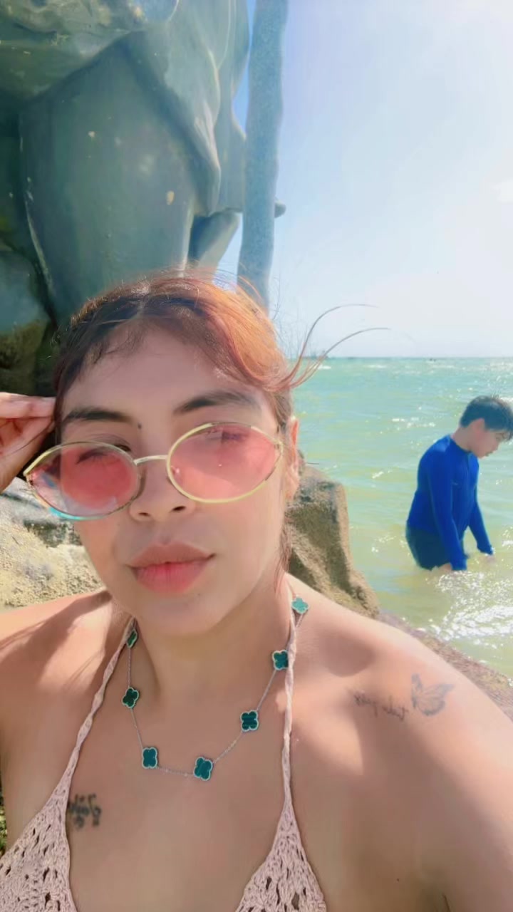 @Mar🌻