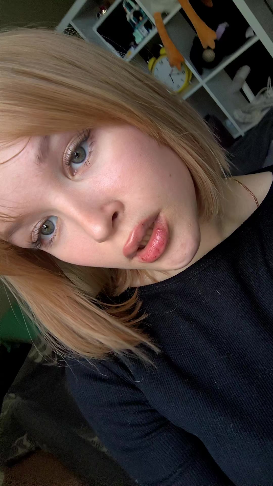 @meeeeeeee