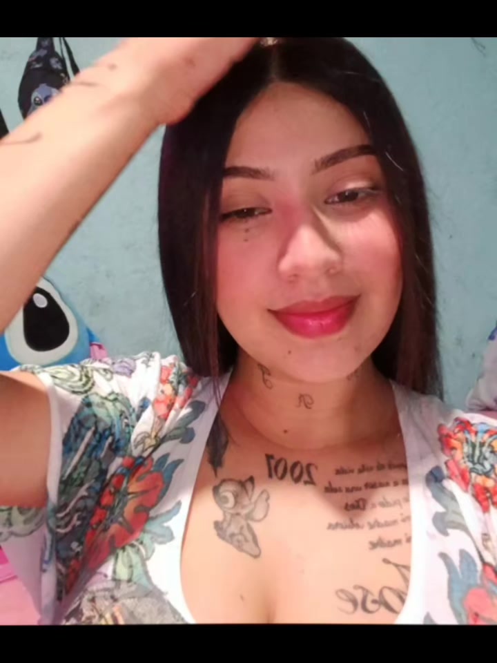 @Pamela🍓🧸