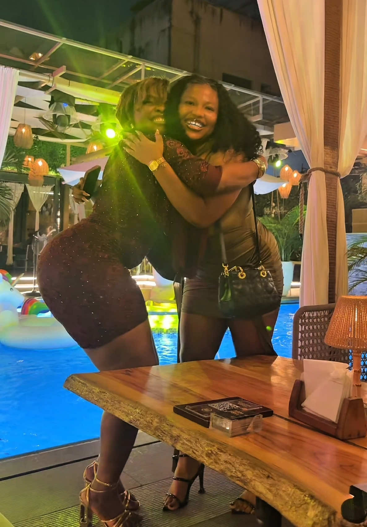 @Hot_coco1